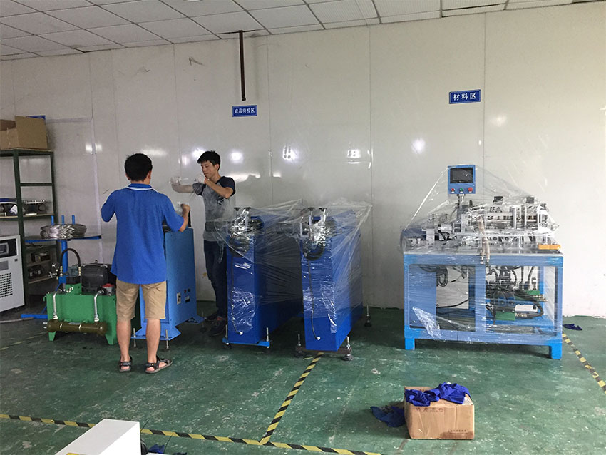 全自動針式輸送帶鋼扣機